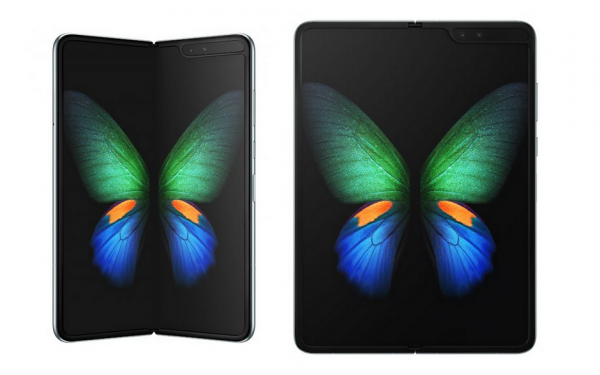 В Сети появились фото макета чехлов для гибкого Galaxy Fold